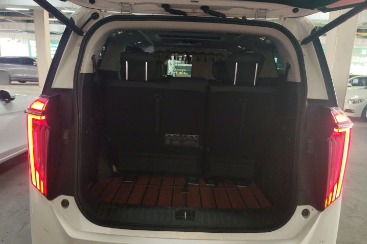 Used GAC Trumpchi M8 2024 Master Series 400T Prestige Edition Trunk