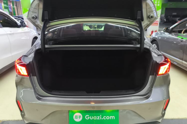 Used Changan Eado 2021 PLUS Blue Whale NE 1.4T GDI DCT Prestige Model
