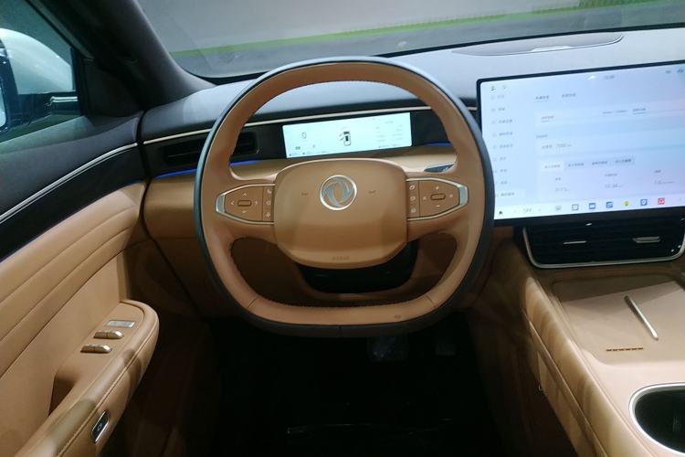 Used Dongfeng Aeolus L8 2025 Model 185KM Dream Edition
