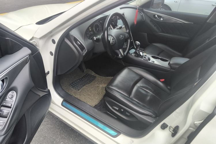 Used Infiniti Q50L 2015 2.0T Enjoyment Edition Driver Seat