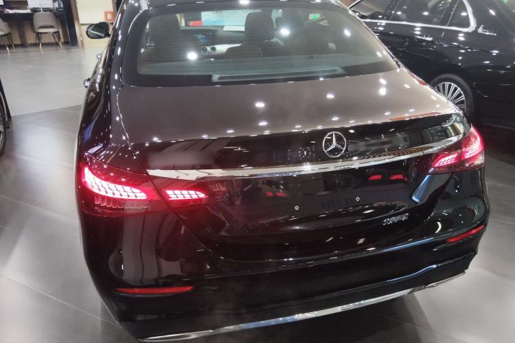 Used Mercedes-Benz E-Class 2023 Restyled E 300 L Sporty and Stylish Edition
