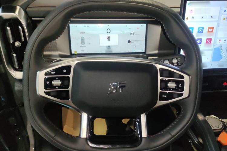 Used JETOUR Traveler 2023 2.0T All-Wheel Drive Conquer PRO Steering Wheel