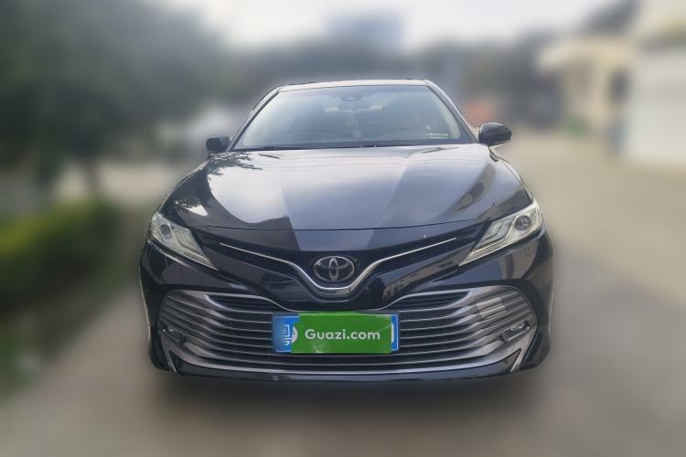 Used Toyota Camry 2018 2.0G Luxury Edition
