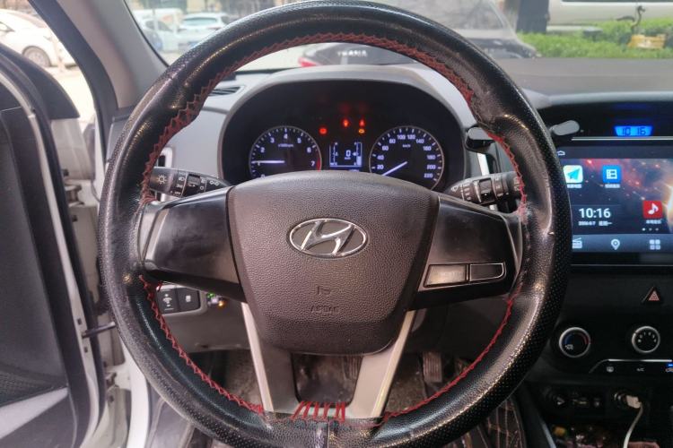 Used Hyundai ix25 2015 1.6L Automatic Two-Wheel Drive Smart GLS Trim Steering Wheel