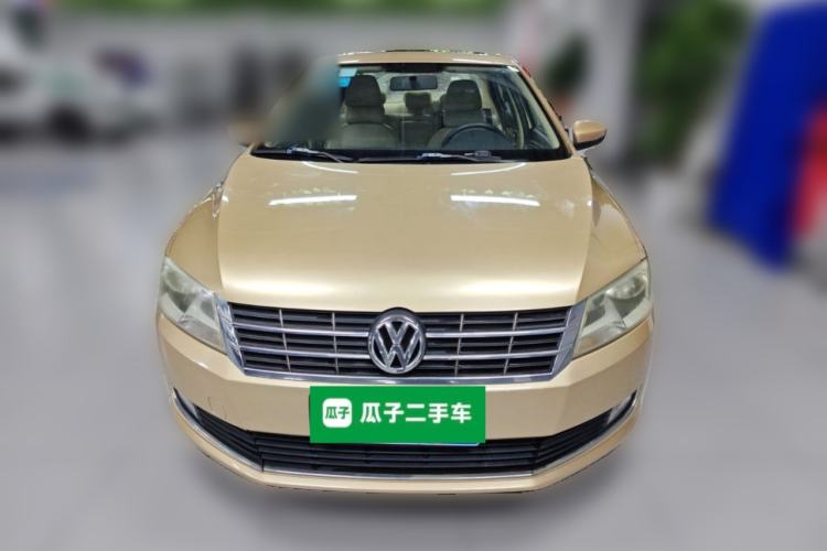 Used Volkswagen Lavida 2013 1.6L Automatic Comfort Edition Front