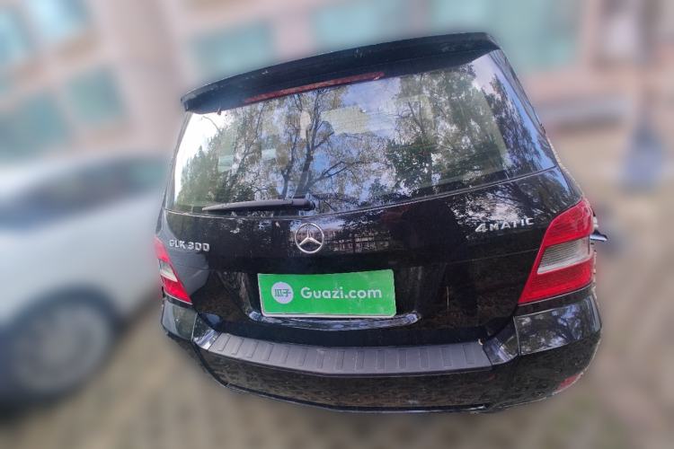 Used Mercedes-Benz GLK-Class 2011 GLK 300 4MATIC Dynamic Model Rear