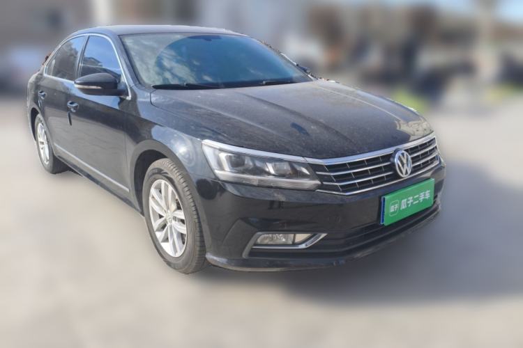 Used Volkswagen Passat 2016 330TSI DSG Luxury Edition
