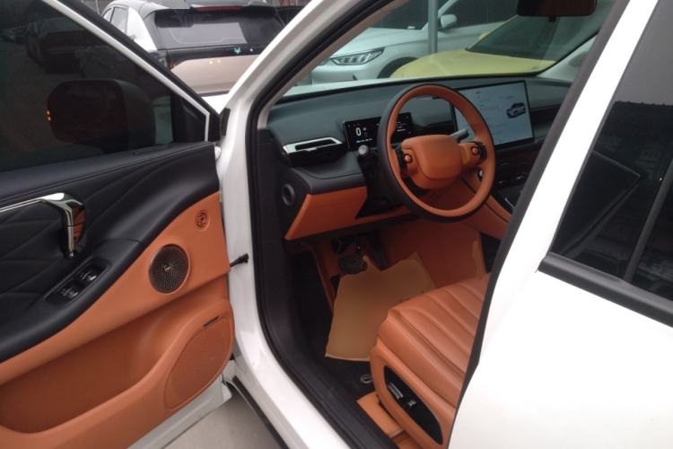 Used AION V 2026 Model Aion Tyrannosaurus Family Edition 520 Zhi Hao Edition
