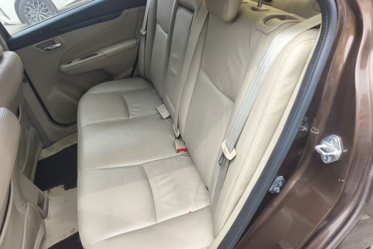 Used Suzuki Alivio 2015 1.6L Manual Enjoyment Model
