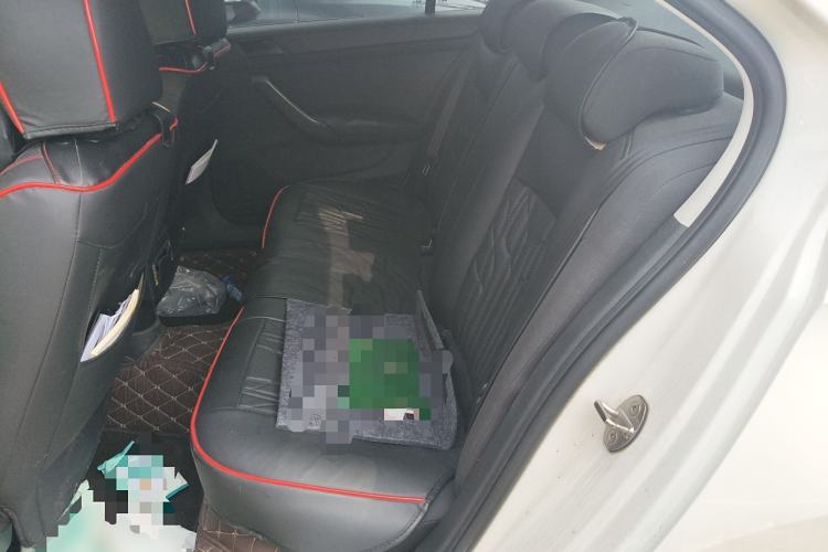 Used Volkswagen Santana 2015 1.6L Manual Fashion Edition Left Rear Seat