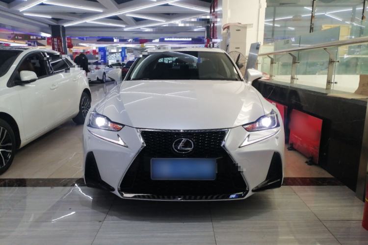 Used Lexus IS 2017 300 Leading Edition