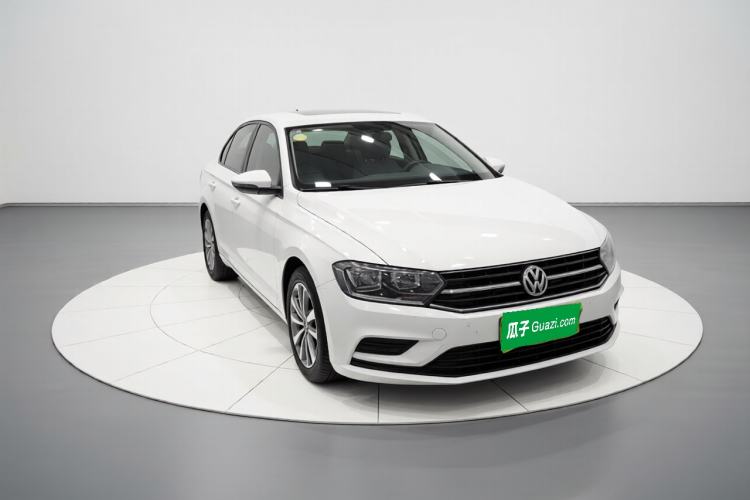 Used Volkswagen Bora 2017 1.6L Manual Fashion Model
