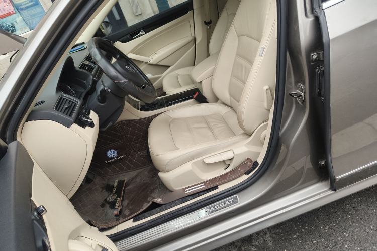 Used Volkswagen Passat 2013 1.8TSI DSG Prestige Edition
