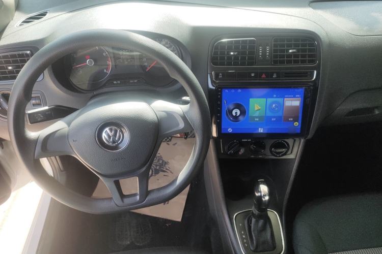 Used Volkswagen Polo 2018 1.5L Automatic Advanced Driving Model Center Console