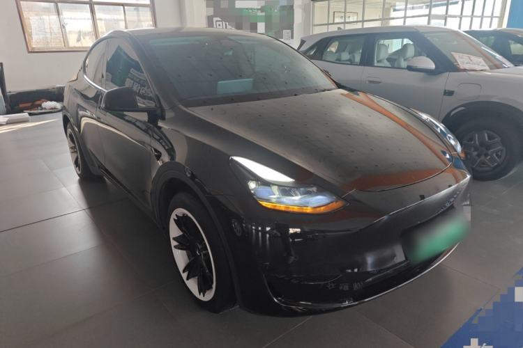 Used Tesla Model Y 2023 Rear-Wheel-Drive Version

