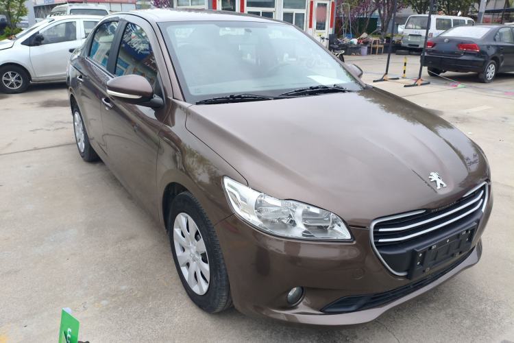 Used Peugeot 301 2016 1.6L Automatic Comfort Edition Front Right 45 Deg