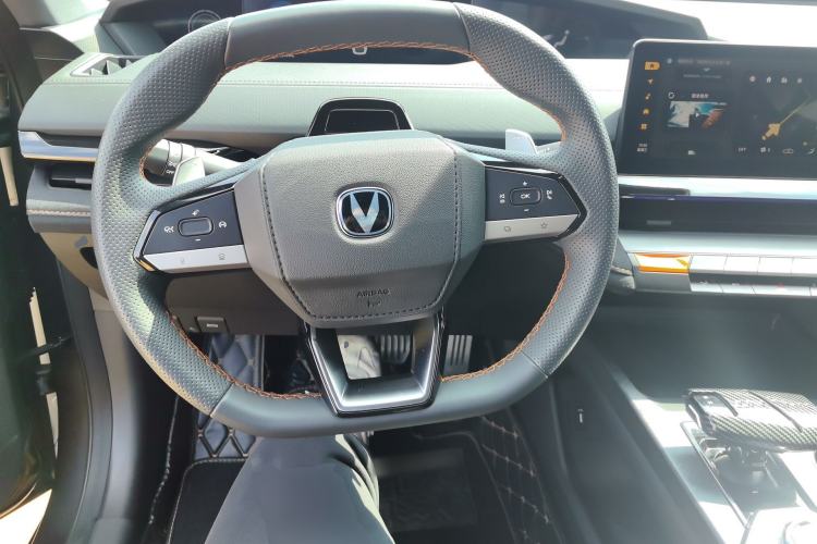 Used CHANGAN UNI-V 2022 1.5T Sport Edition
