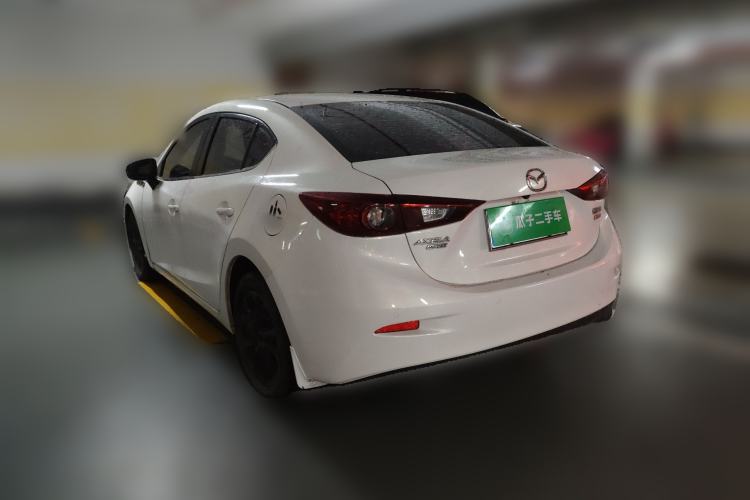 Used Mazda 3 Axela 2014 Sedan 1.5L Automatic Luxury Model