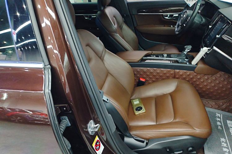 Used Volvo S90 2018 T4 Zhiyuan Edition