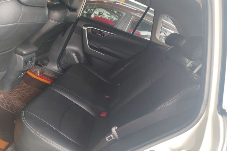 Used Toyota RAV4 2022 2.0L CVT Two-Wheel Drive Urban Edition