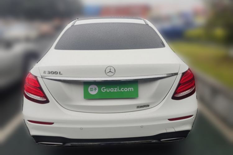 Used Mercedes-Benz E-Class 2019 E 300 L Sporty and Stylish Model
