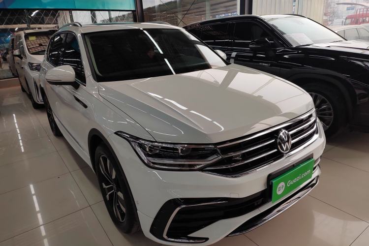 Used Volkswagen Tiguan L 2023 330TSI Automatic Two-Wheel Drive R-Line Enjoyment Edition
