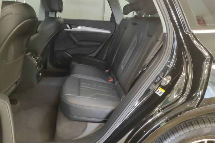 Used Audi Q5L 2025 quattro 45th Anniversary Edition 40 TFSI Sporty and Dynamic Model