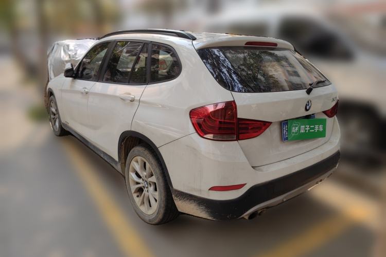 Used BMW X1 2014 sDrive18i Fashion Model Rear Left 45 Deg