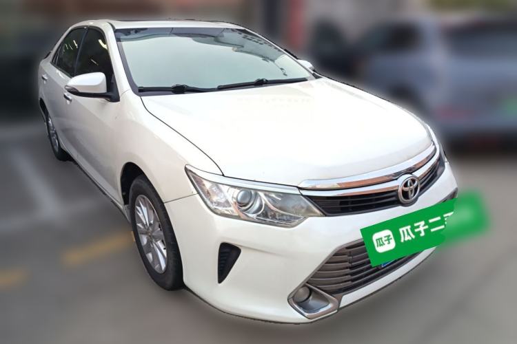 Used Toyota Camry 2015 2.0E Elite Edition Front Right 45 Deg