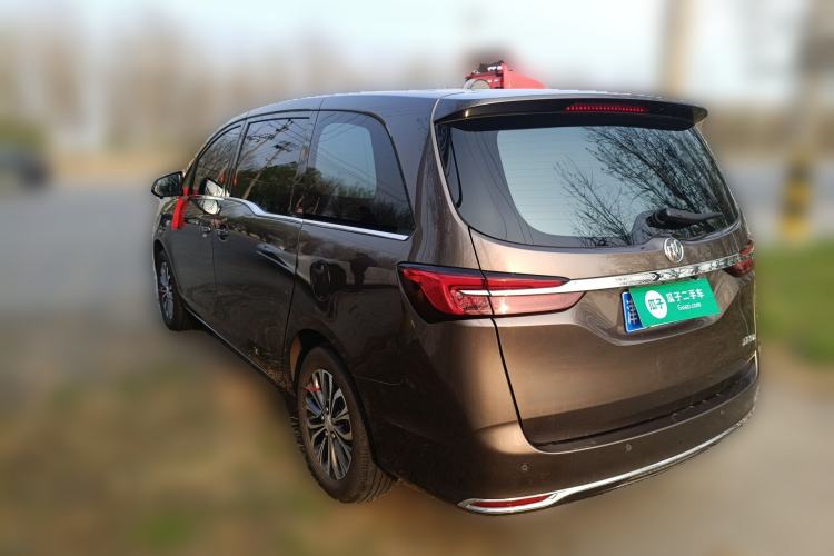 Used Buick GL8 2021 Land Cruiser Executive Class 652T Comfort Model Rear Left 45 Deg