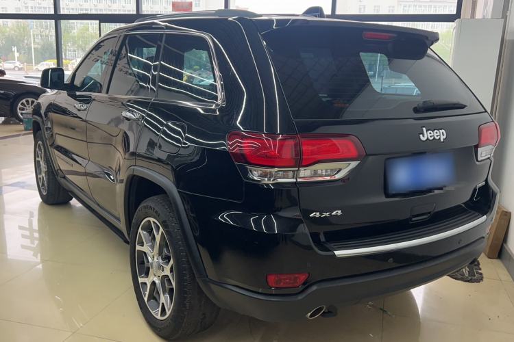 Used Jeep Grand Cherokee 2020 3.0L Elite Navigation Edition Exterior 5