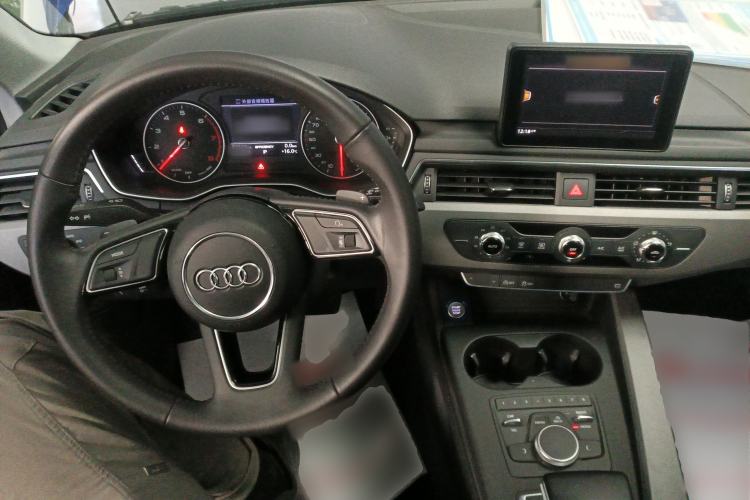 Used Audi A4L 2017 Plus 40 TFSI Ambition Model