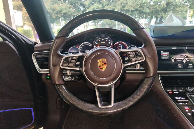 Used Porsche Panamera 2017 Panamera 4 Executive Long Wheelbase 3.0T