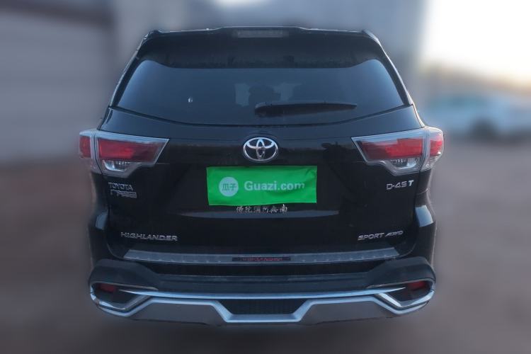 Used Toyota Highlander 2015 2.0T Four-Wheel Drive Luxury Navigation Version with 7 Seats
