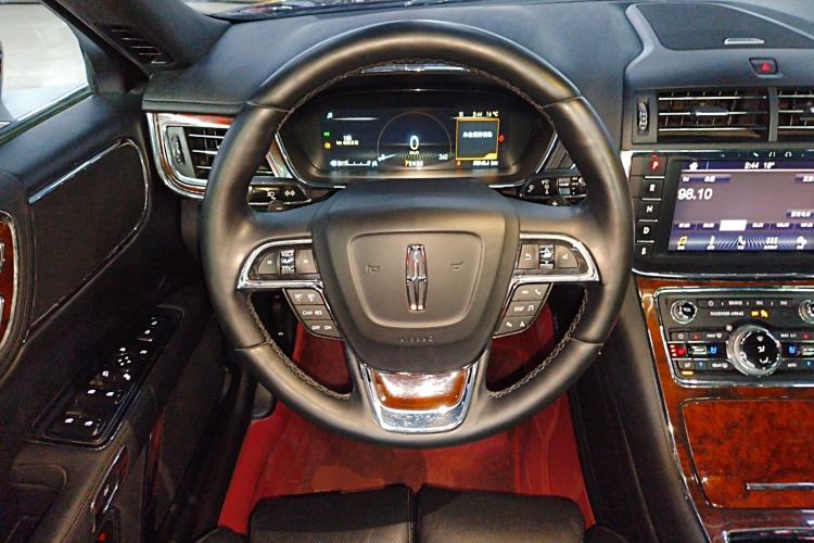 Used Lincoln Continental 2019 2.0T Two-Wheel Drive Luxury Edition China VI Standard