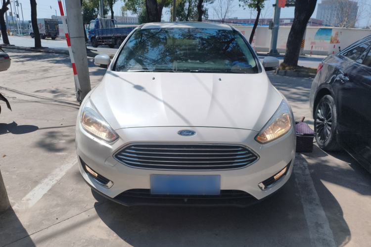 Used Ford Focus 2017 Sedan EcoBoost 180 Automatic Elite Model