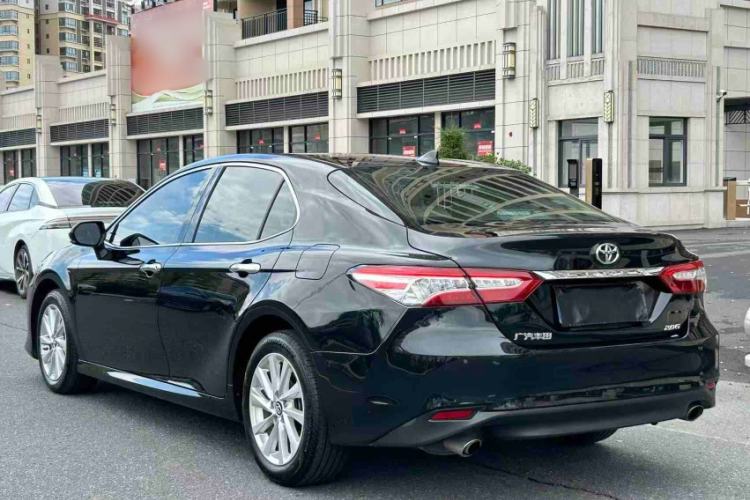 Used Toyota Camry 2021 2.0G Luxury Edition