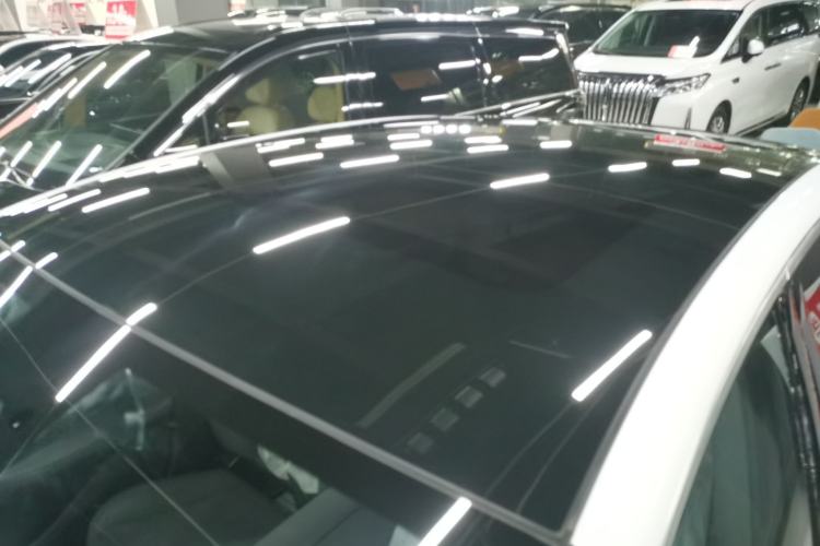 Used VOYAH PASSION 2024 PHEV Four-Wheel Drive Ultra-Long Range Executive Edition Roof