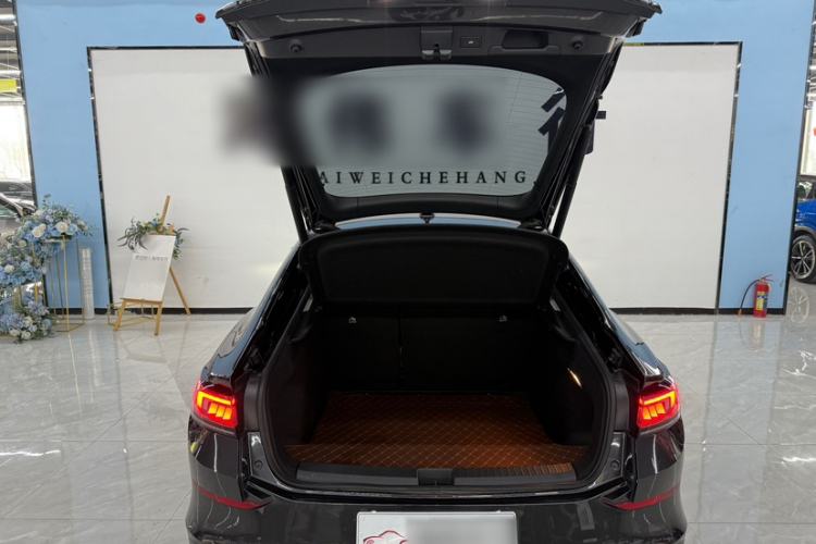 Used Volkswagen Lamando 2023 Lavida L 280TSI DSG Cool & Spicy Edition Interior 7