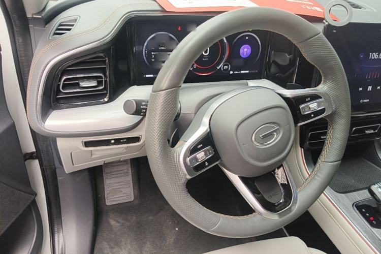 Used GAC Trumpchi GS8 2022 Flagship Series 2.0 TGDI Two-Wheel-Drive Prestige Edition (6-seater)
