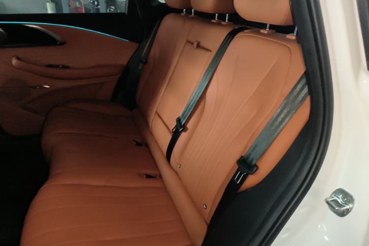 Used EXEED Lingyun 2025 300T Two-Wheel Drive Starry Edition