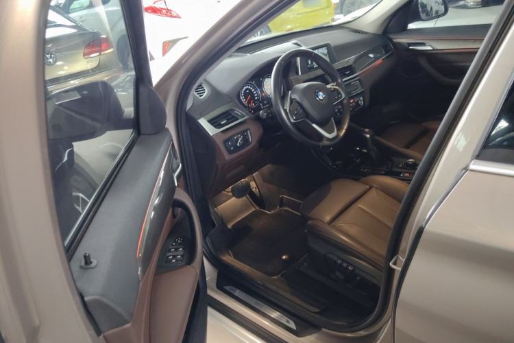 Used BMW X1 2019 sDrive18Li Premium Edition
