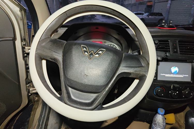 Used Wuling Rongguang 2014 1.2L S Base Model