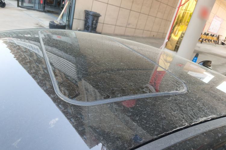 Used Hongqi H5 2022 Classic Model Facelift 1.5T DCT Qiyun Edition Roof