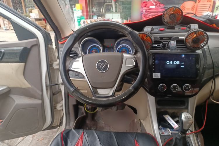 Used Foton Gatu ix5 2016 1.5L Zhiyue Model
