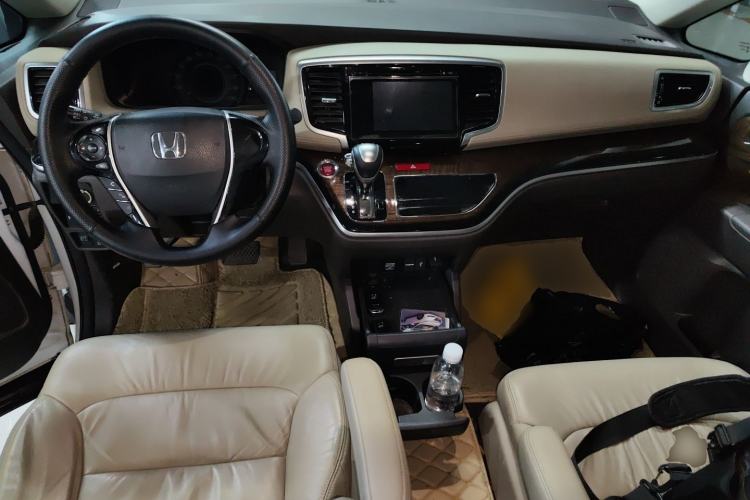 Used Honda Odyssey 2017 2.4L Luxury Edition Center Console