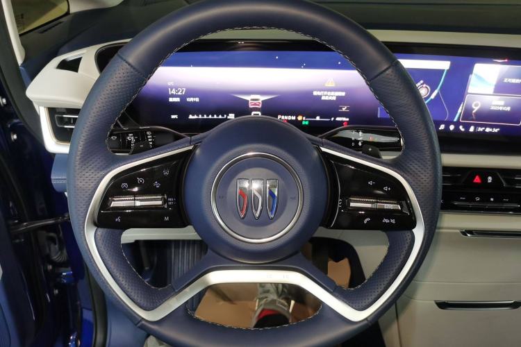 Used Buick Century 2023 2.0T Six-Seater Yinshi Edition