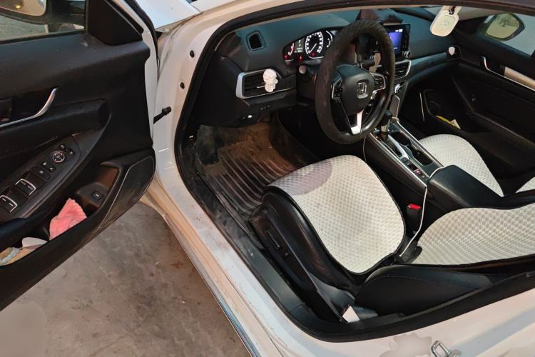 Used Honda Accord 2018 260TURBO Elite Edition China VI Driver Seat