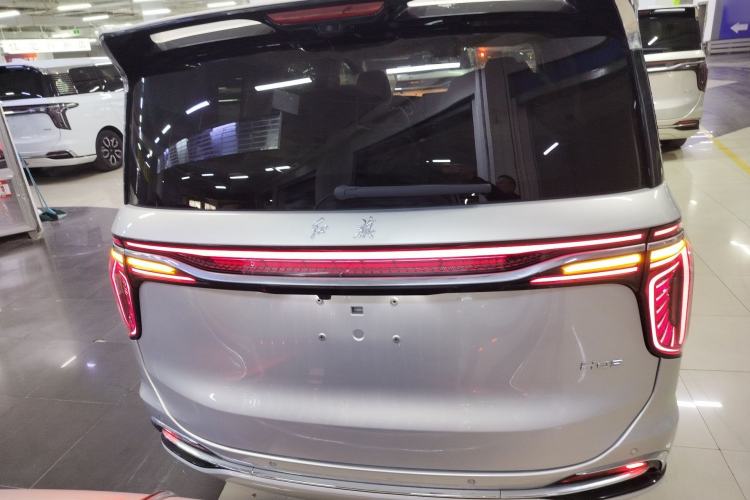 Used Hongqi HQ9 2023 2.0T Smart Connect Flagship Edition
