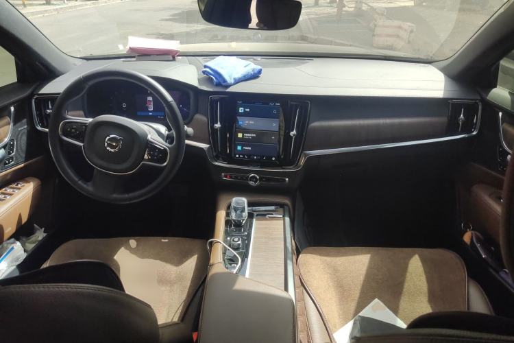 Used Volvo S90 2024 B5 Zhiyuan Luxury Edition
